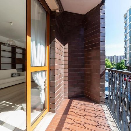 Cenisio M5 Lovely Apartment - With Balcony! Milan Luaran gambar