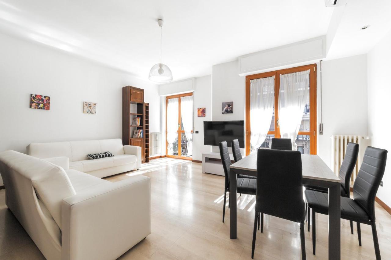 Cenisio M5 Lovely Apartment - With Balcony! Milan Luaran gambar