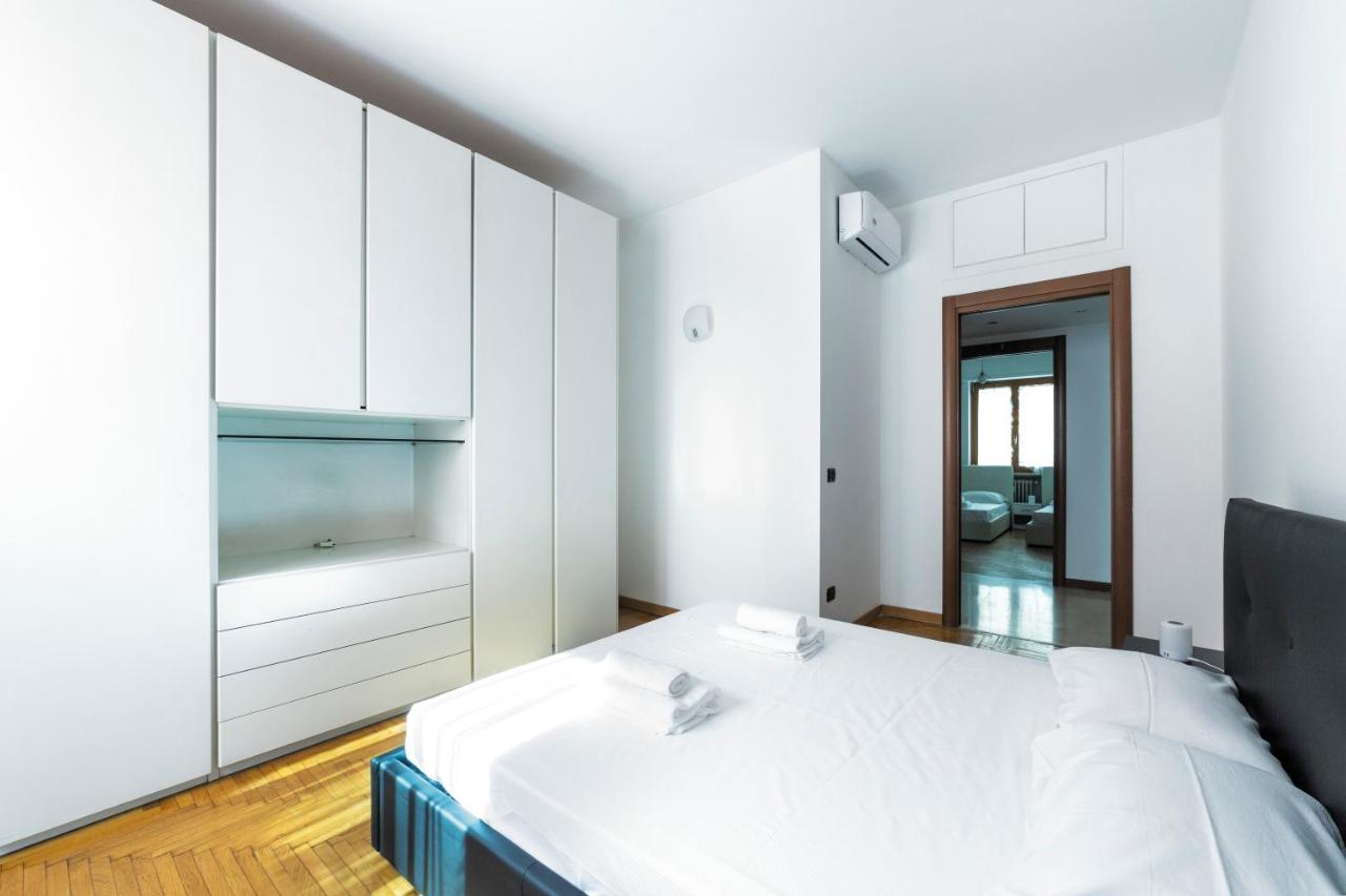 Cenisio M5 Lovely Apartment - With Balcony! Milan Luaran gambar