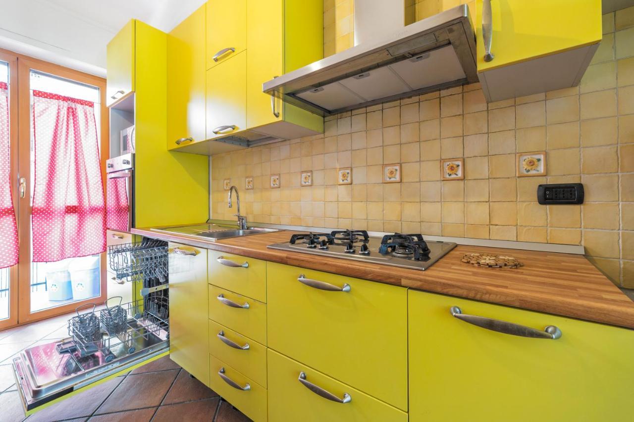 Cenisio M5 Lovely Apartment - With Balcony! Milan Luaran gambar